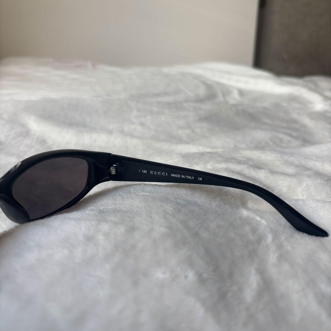 GUCCI サングラス GG2456/S ブラック ロゴ サイドプレート
