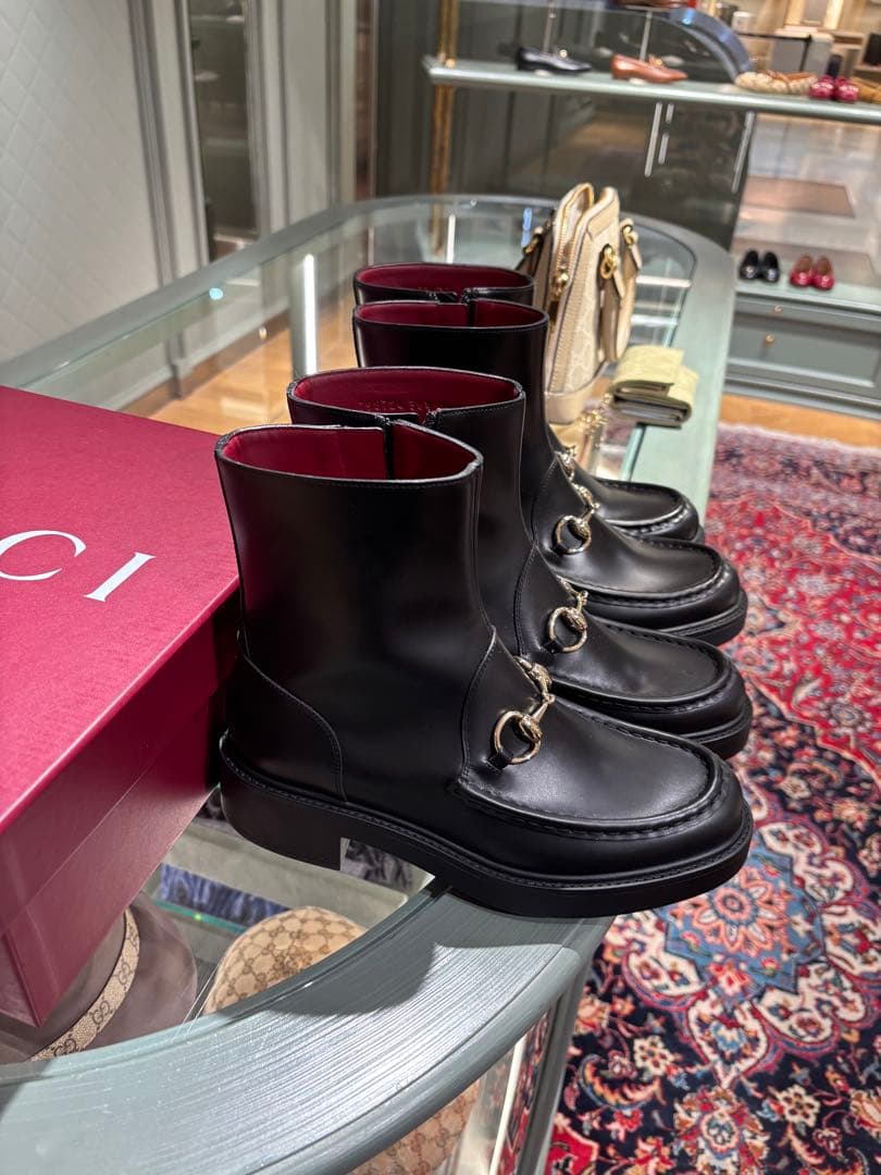 satoka グッチ　GUCCI ショートブーツ　現行品