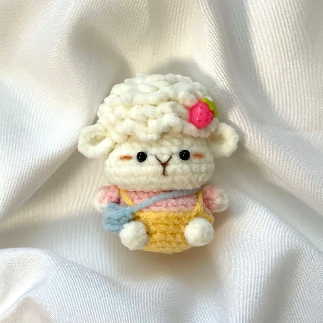 ❁*!様 【再販未定　】あみぐるみ　ぬいぐるみ　編み物 ひつじ