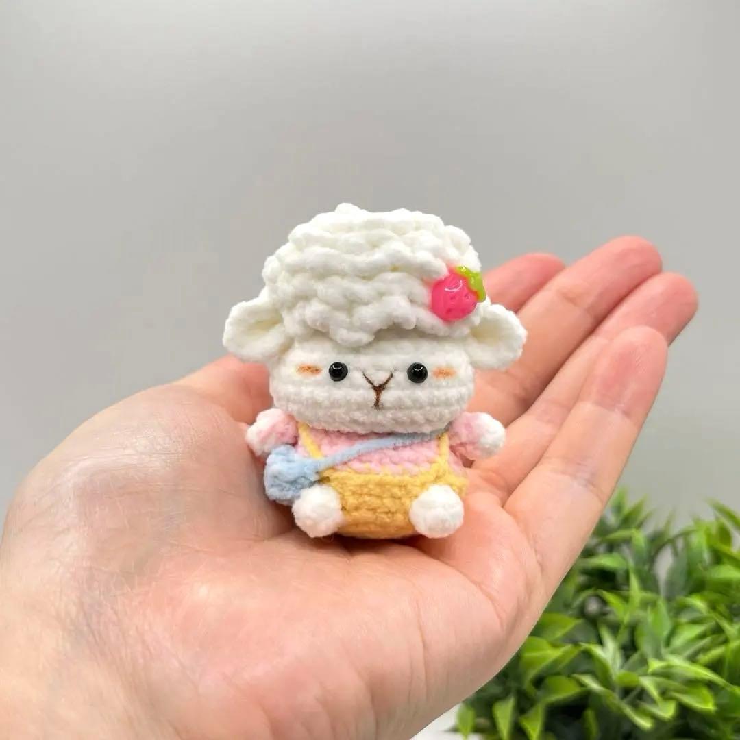 ❁*!様 【再販未定　】あみぐるみ　ぬいぐるみ　編み物 ひつじ