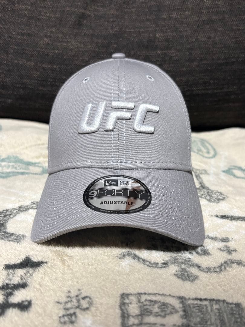 New Era UFC 9FORTY グレーキャップ