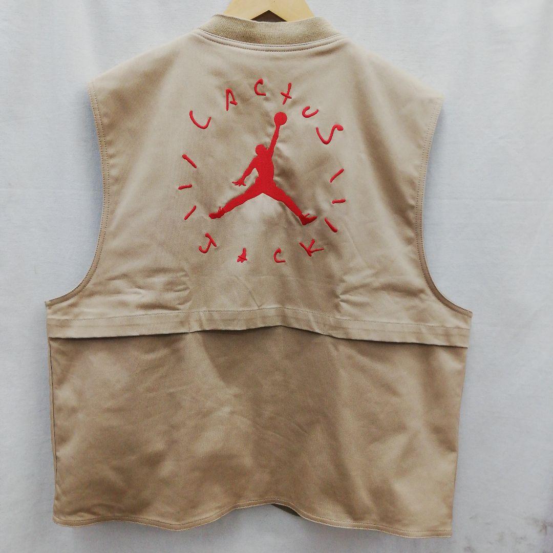 AT1004 NIKE JORDAN × Travis Scott コラボベスト