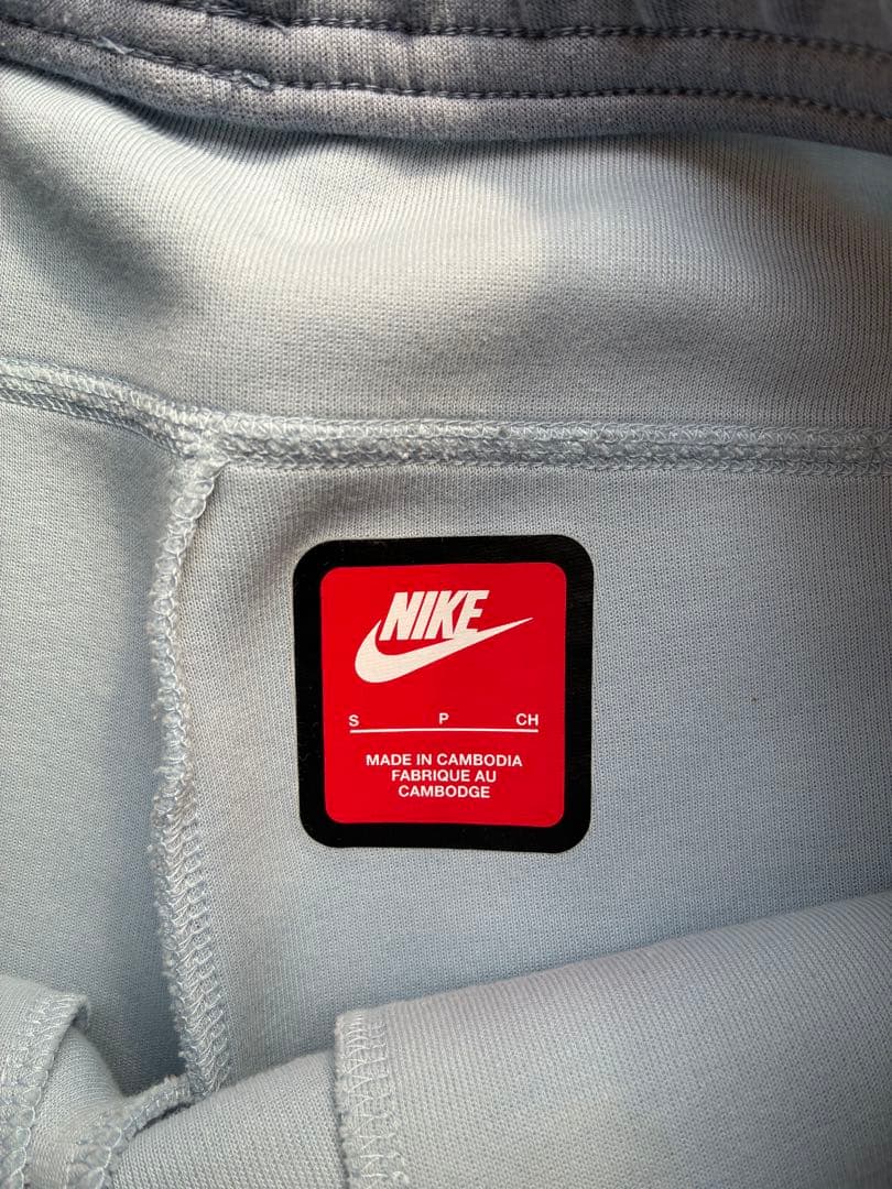 【centralcee着用】NIKE テックフリース　水色S size 下のみ