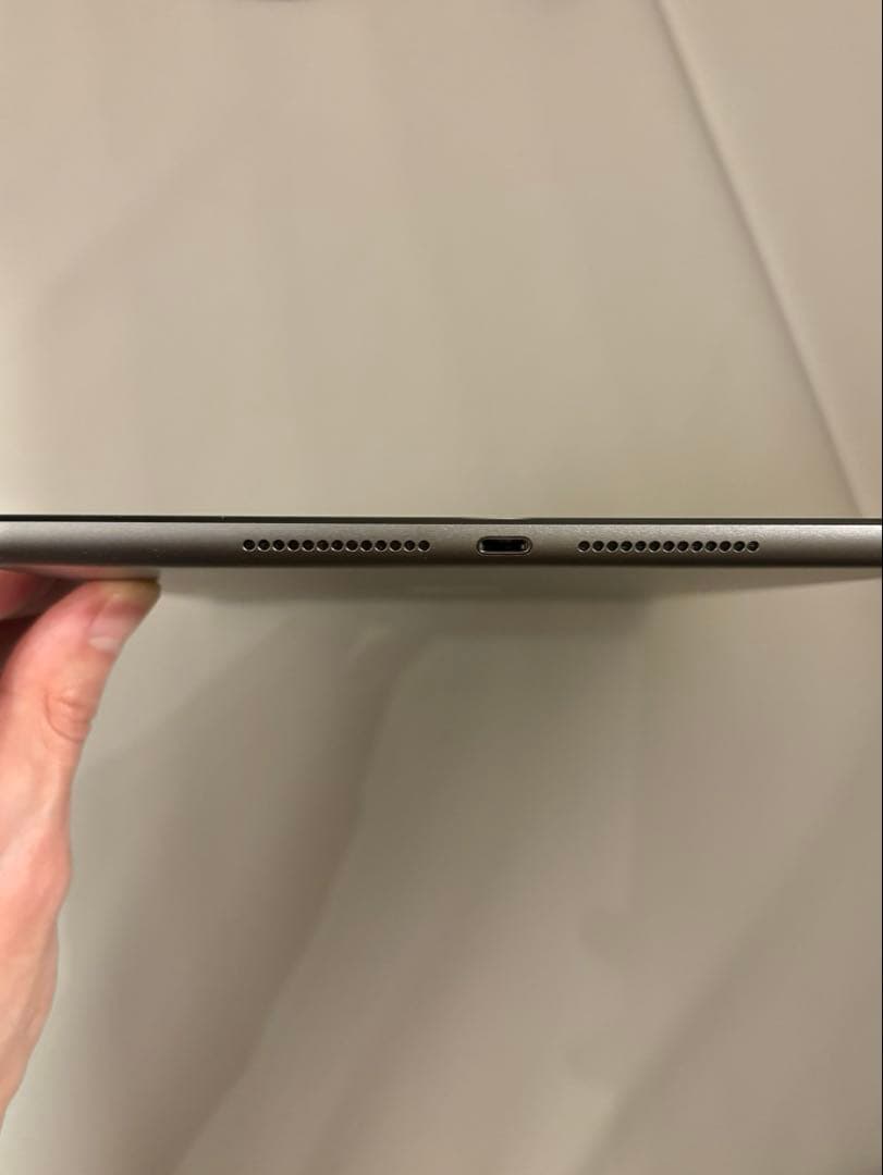 Apple iPad スペースグレー 本体 128GB 純正ペンつき 美品