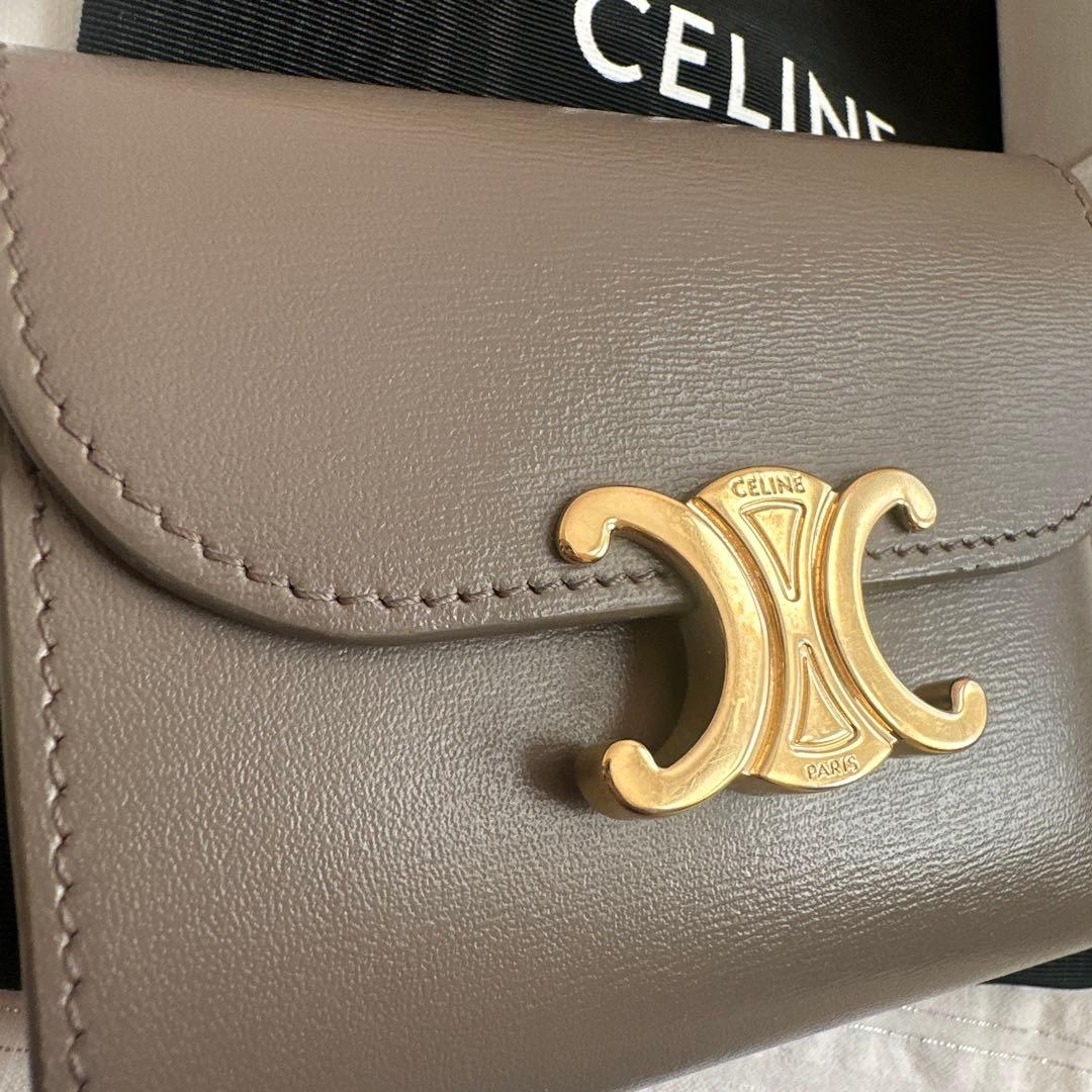 CELINE セリーヌ　トリオンフ　財布