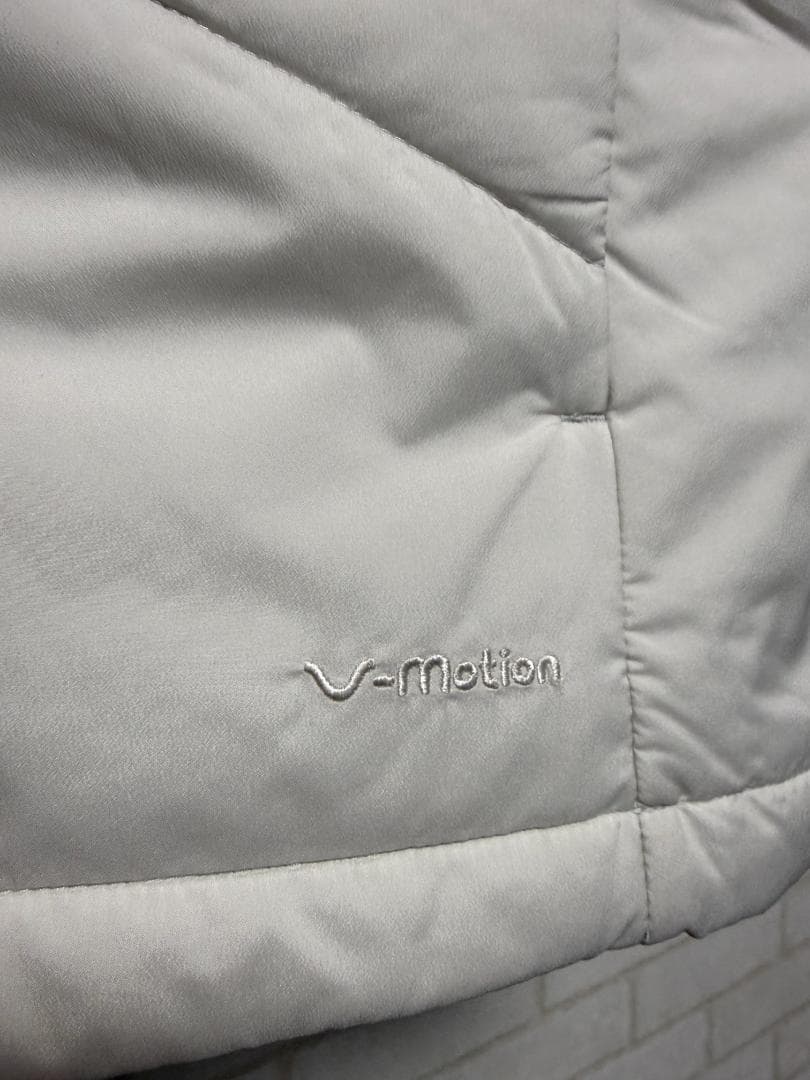 【新品】ザ ノースフェイス SPIRIT V VEST L ホワイト 中綿ベスト