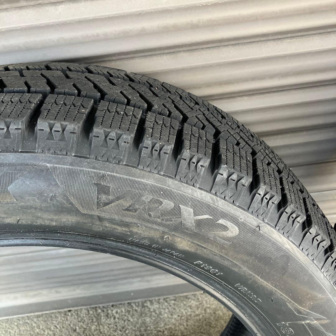 スタッドレスタイヤVRX2 2本セットバリ山185／55R-16 2023年製
