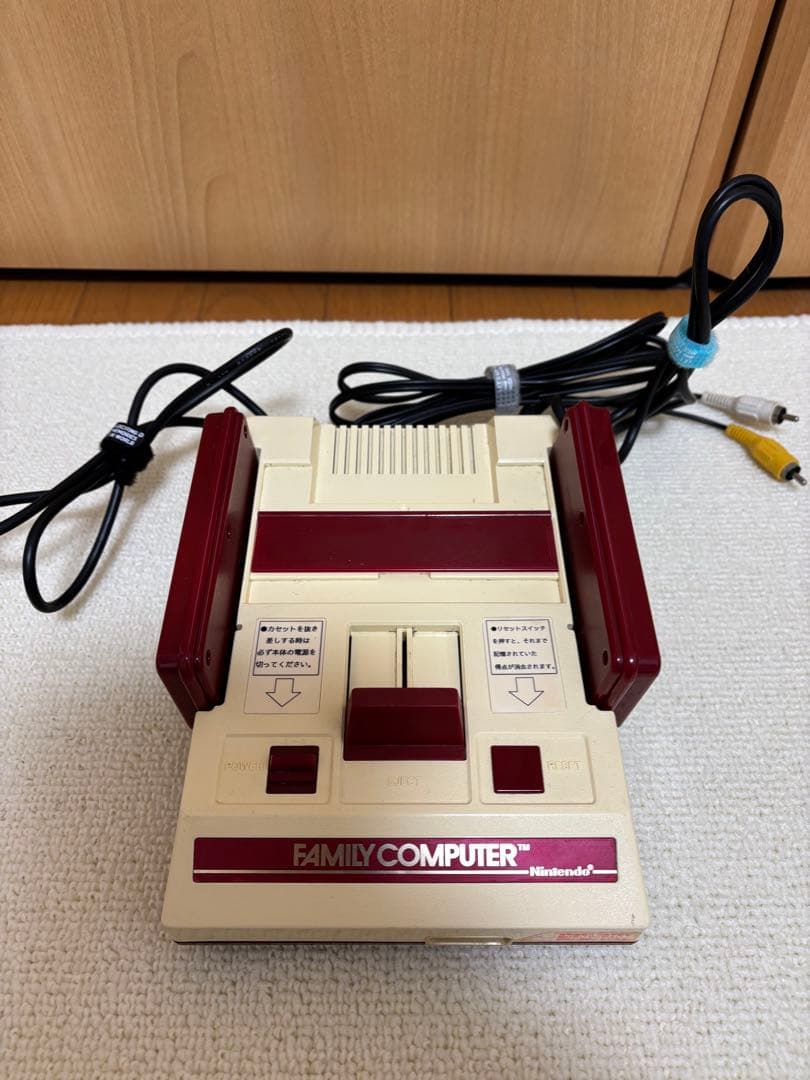 【限定価格】ファミコン　AV化仕様　Remake　ソフト5本　メンテナンス済み