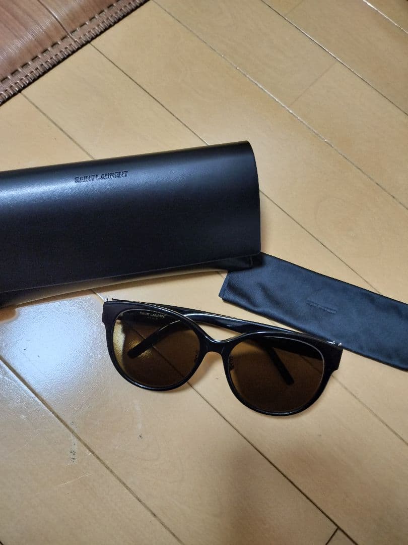 maro007様SAINT LAURENT サングラス ケース付き