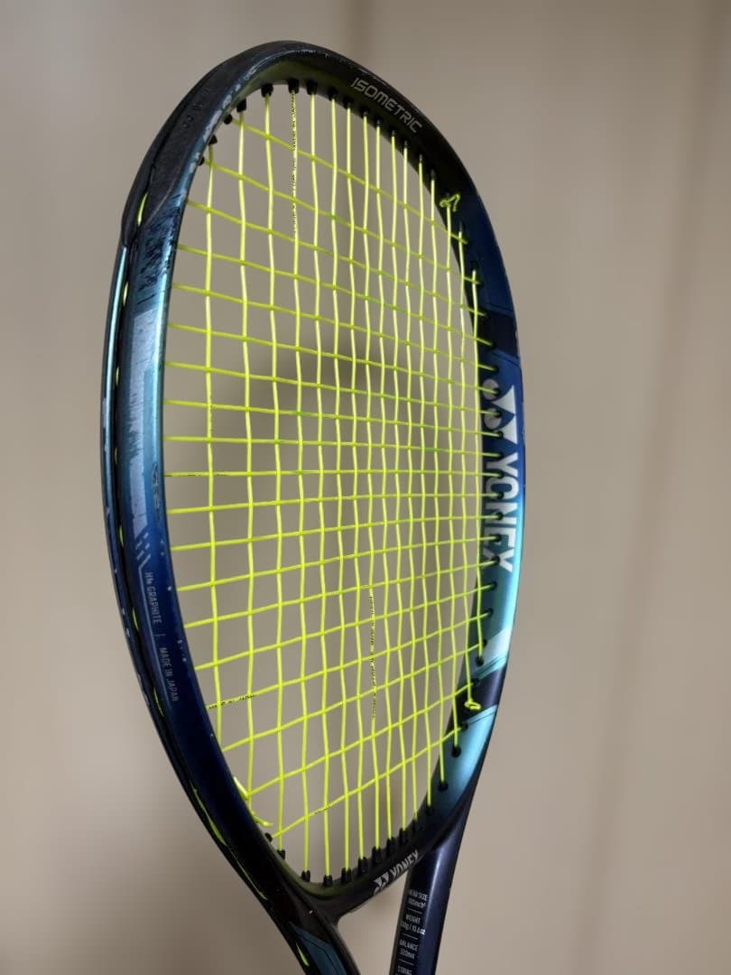 テニスラケット EZONE 2022 100inch グリップ3