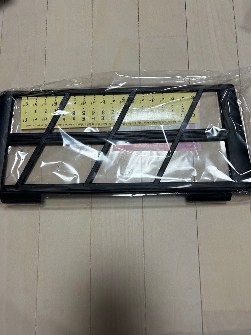 電子キーボード 折りたたみブラック 付属品付き(マイク、イヤホン、ペダル)61鍵