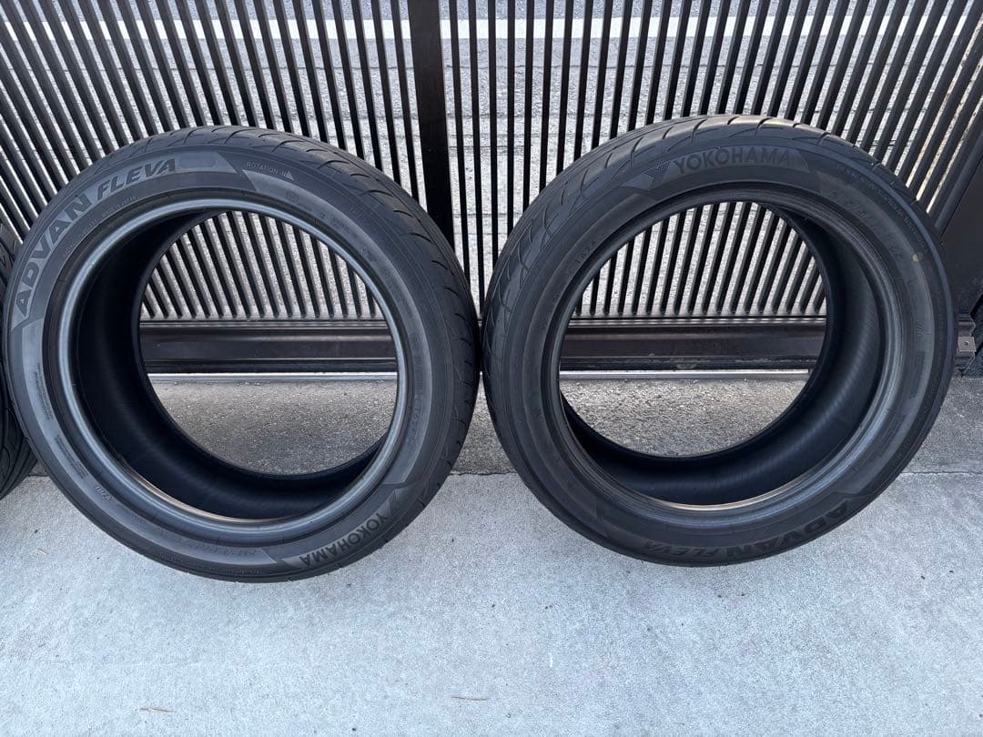 n*k様 中古 YOKOHAMA ADVAN FLEVA 4本 215/50R1