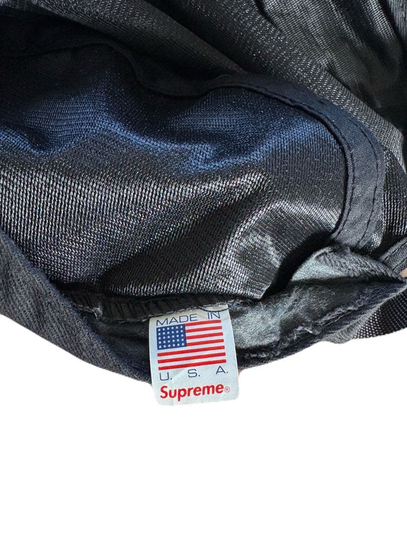Supreme キャップ ジッパーポケット付き　紺