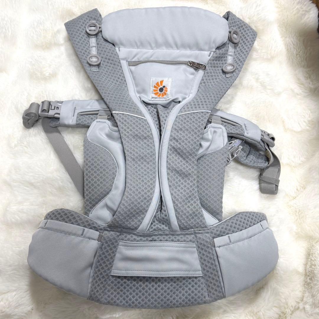 美品✨　エルゴベビー　オムニブリーズ　グレー　ポーチ付き