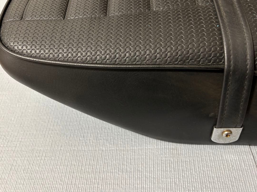 ZRX400 カワサキ純正シート本体