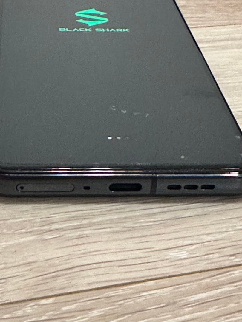 【美品】本体BLACK SHARK 5 Pro 256GB