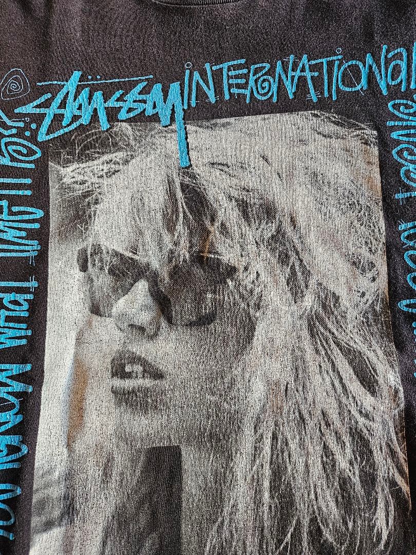Stussy ローラ　Laura Tシャツ