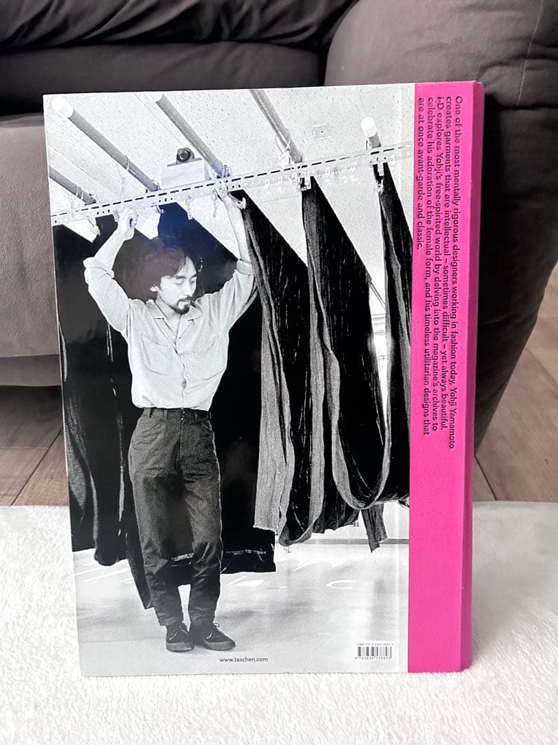 【希少】Yohji Yamamoto / Terry Jones 洋書