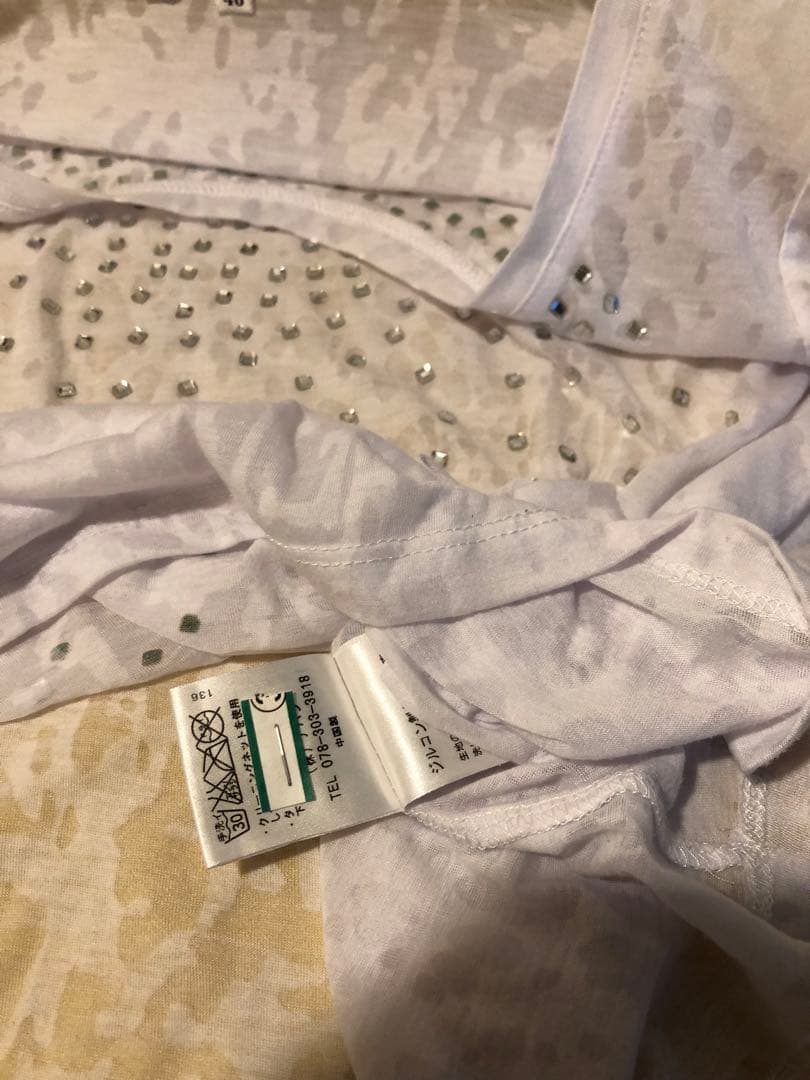 美品　BALMAIN バルマン　薄手半袖　白　カットソー　ジルコニアビーズ