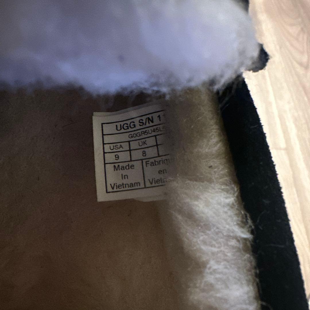 a*i様 UGG ムートン モカシン Ascot US9 27センチ