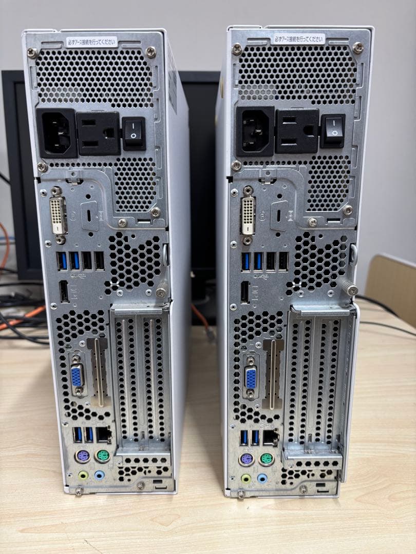 ベアボーン　富士通 ESPRIMO D588/BX　H.I 2台