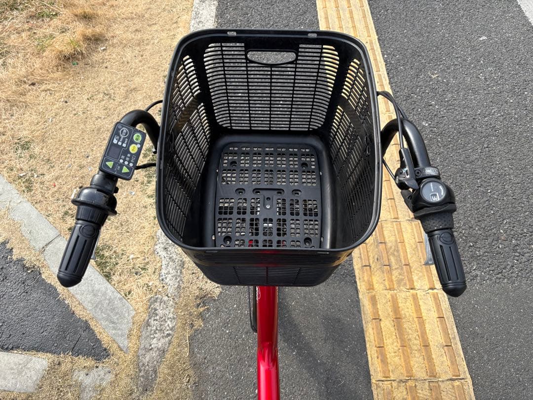 中古20㌅YAMAHA電動アシスト自転車　8.7Ah 大阪　015