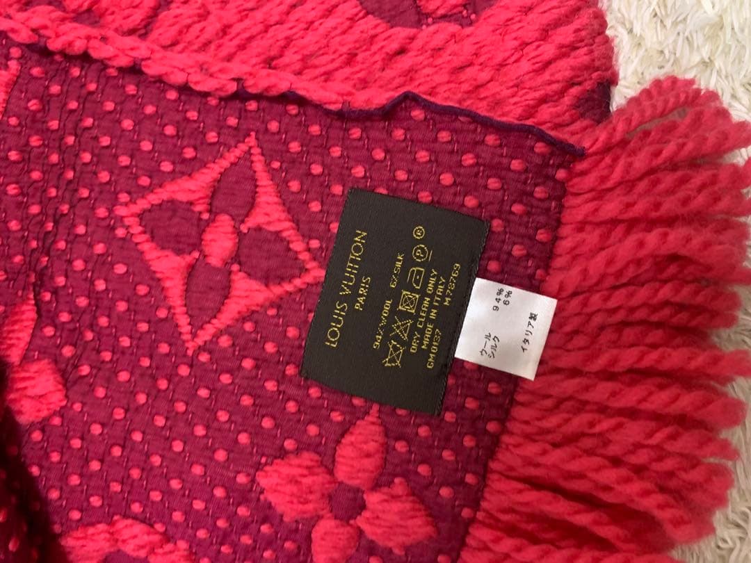 Louis Vuitton レッド マフラー