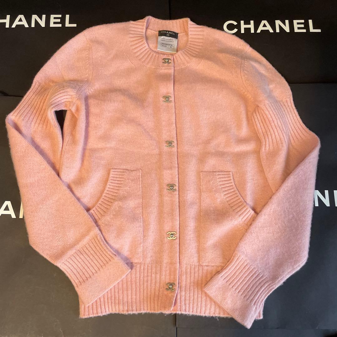 CHANEL ターンロックカーディガン　ピンクお値下げ♡最終　桜舞い散る
