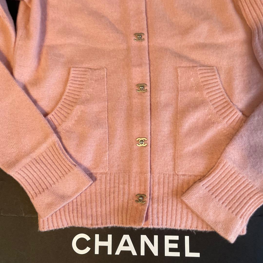 CHANEL ターンロックカーディガン　ピンクお値下げ♡最終　桜舞い散る