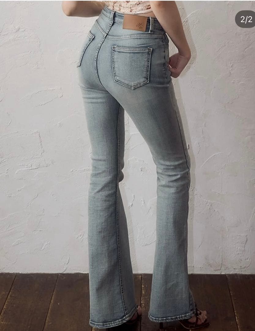 yilon SEMI FLARE DENIM フレアデニム　イロン　ハイウエスト