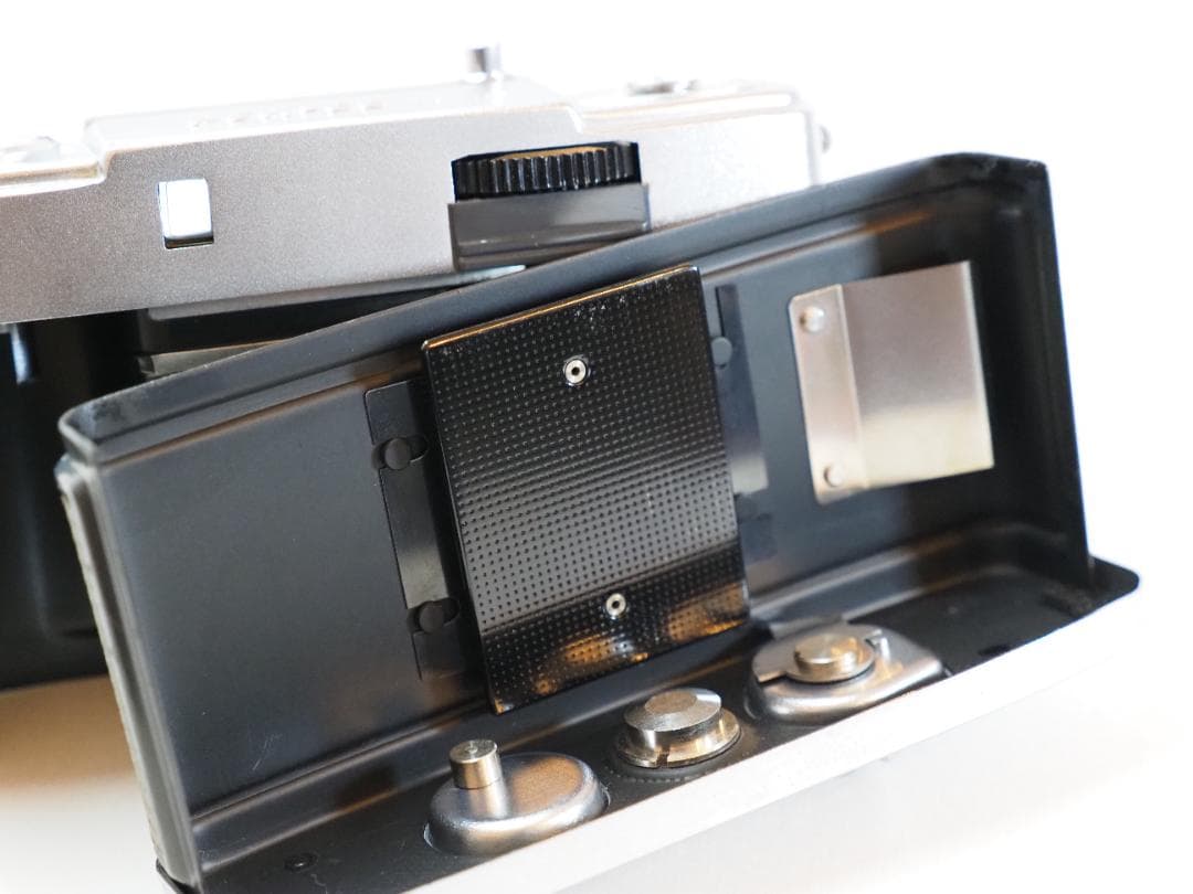 整備済 オリンパス OLYMPUS PEN-EES ハーフフィルムカメラ