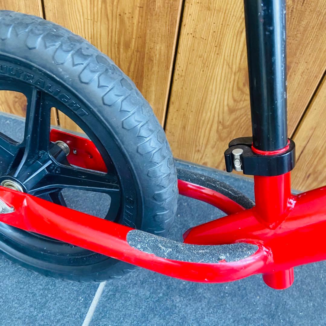 ストライダー クラシック12 STRIDER CLASSIC レッド