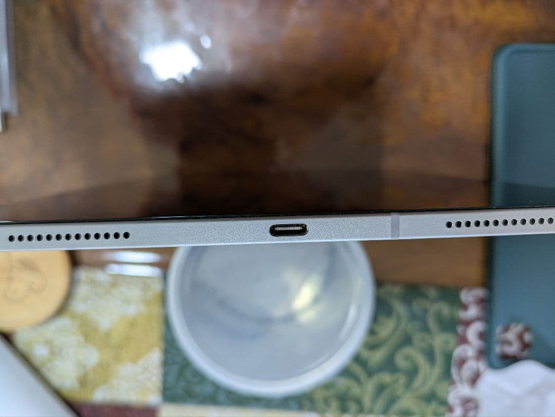 iPad Pro 11インチ(第1世代) Wi-Fi + Cellular