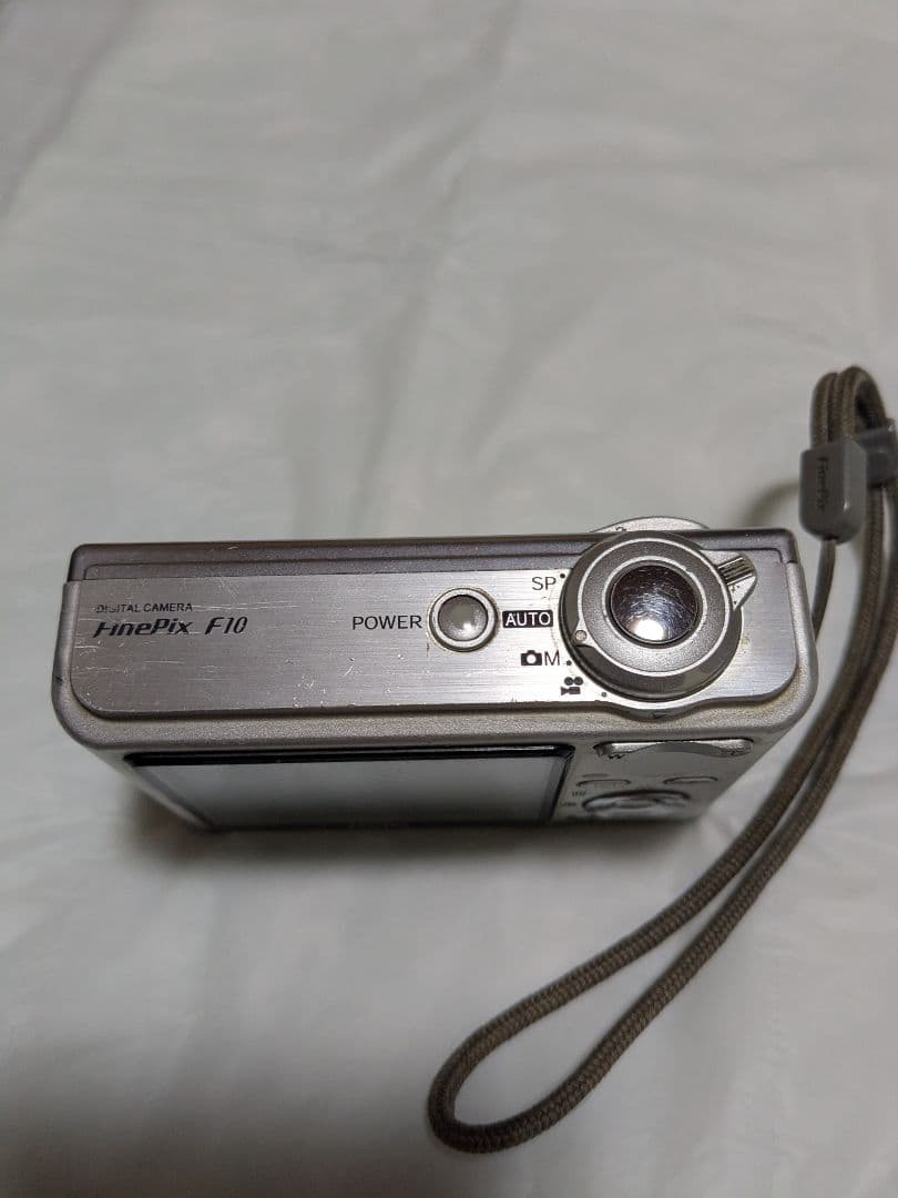 【動作確認済】Fujifilm FinePix F10 コンパクトデジタルカメラ