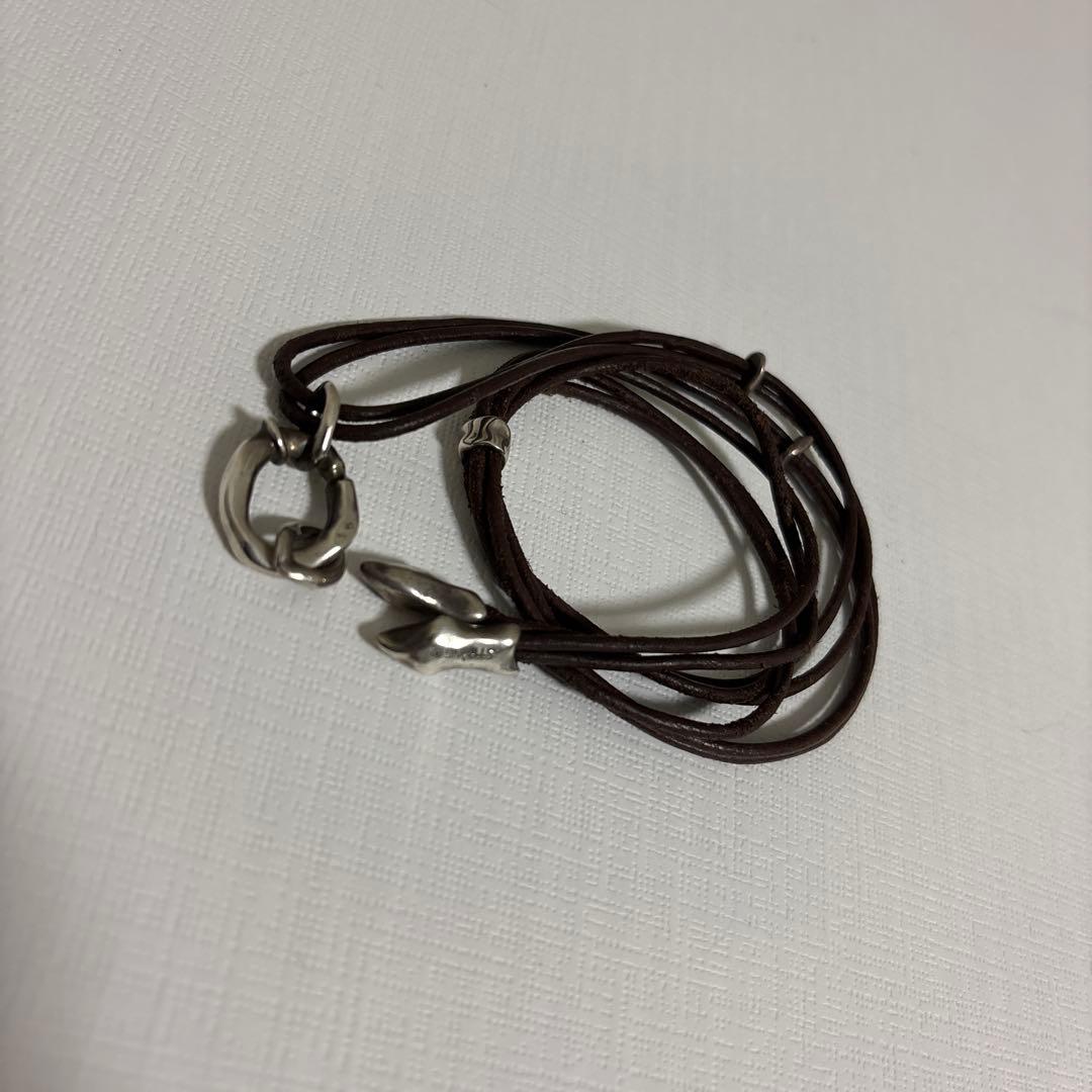 アクセサリー strong void leather necklace ours