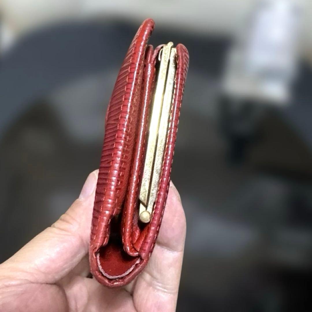 ⑨☆優良品♪エピ ♪ガマ口♦︎折り財布♪レッドカラー