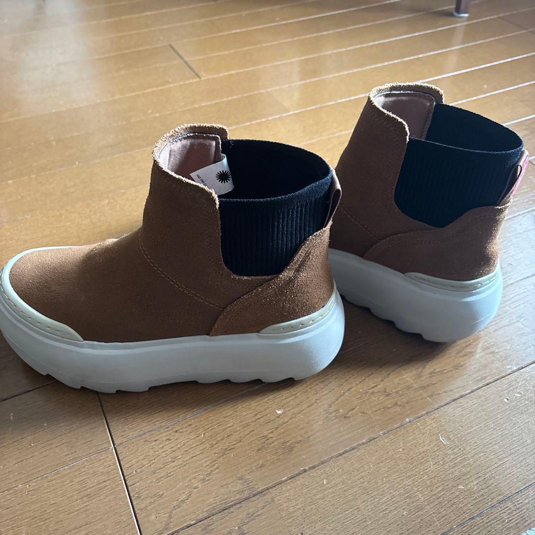 UGG ブラウン スリッポンブーツ