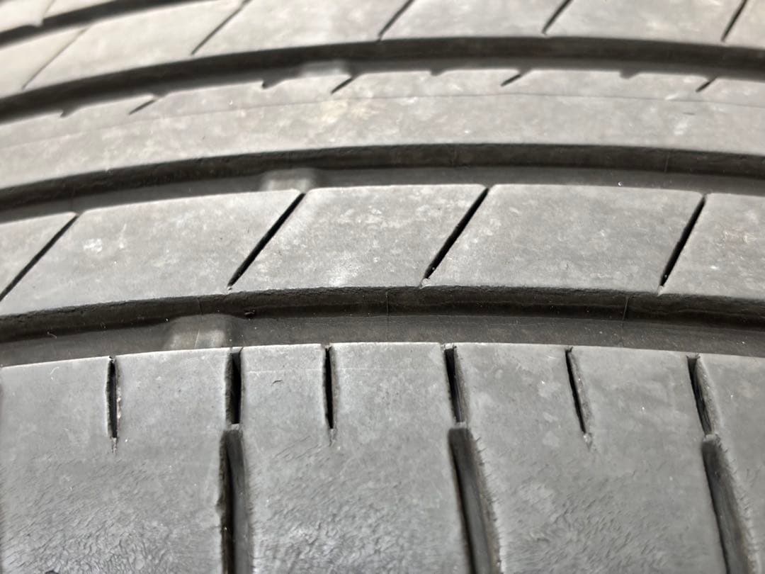 ブリヂストン ALENZA 001 タイヤ 235/50R20 100W 4本