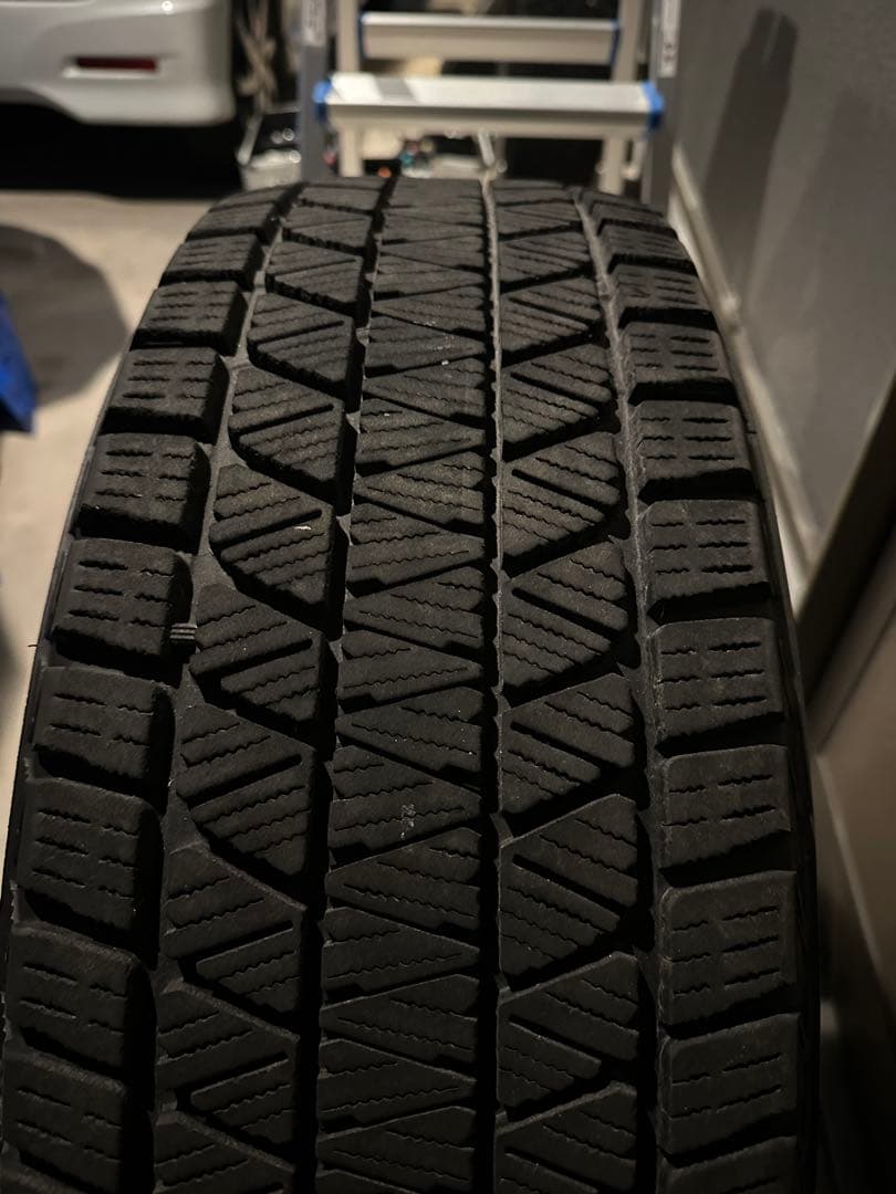 【けんさん専用】ブリザック225/65R17 2022年製造 9mm 4本セット