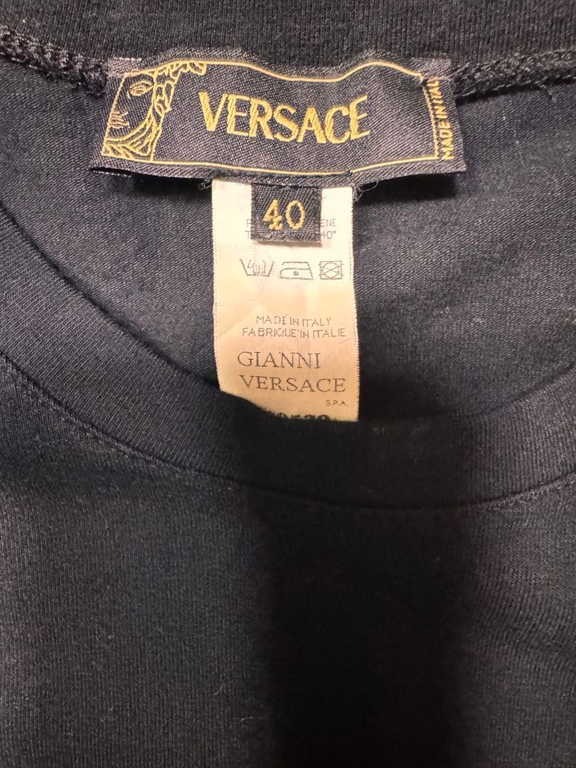 最終値下げ 【VERSACE】ブラック Tシャツ 40 24時間以内発送