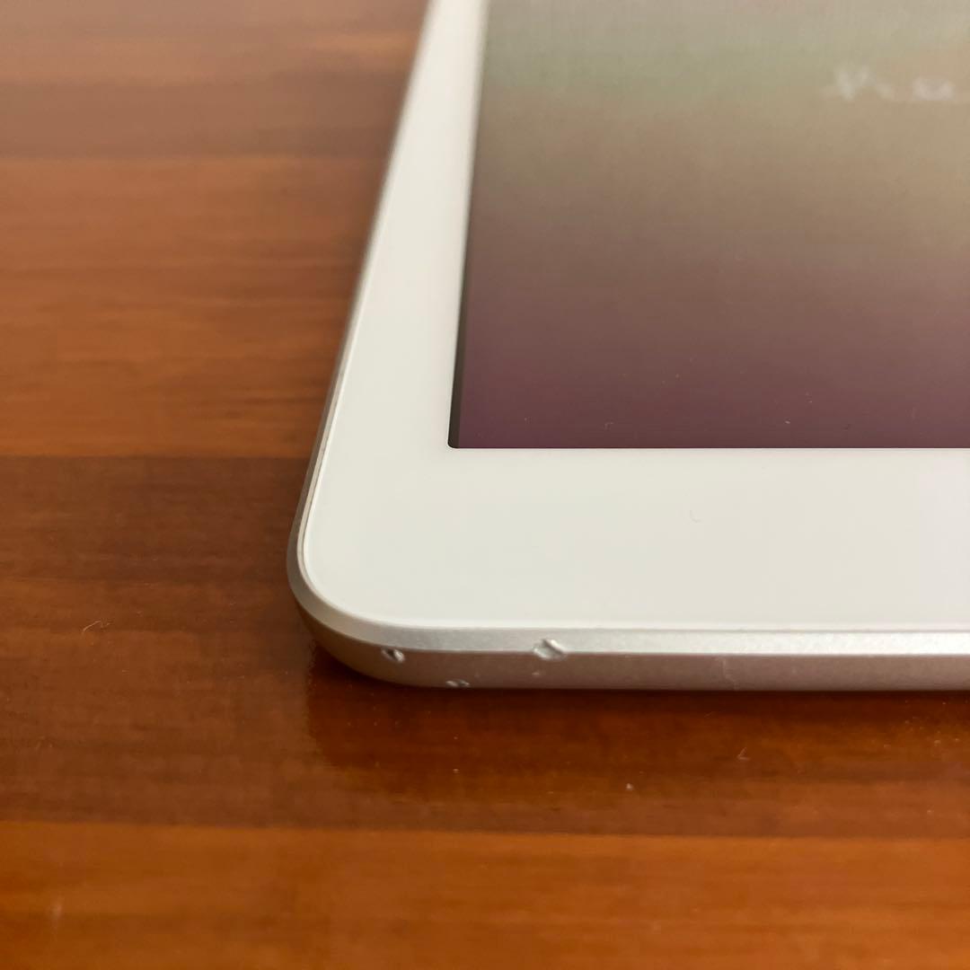 Apple iPad （第6世代） 本体