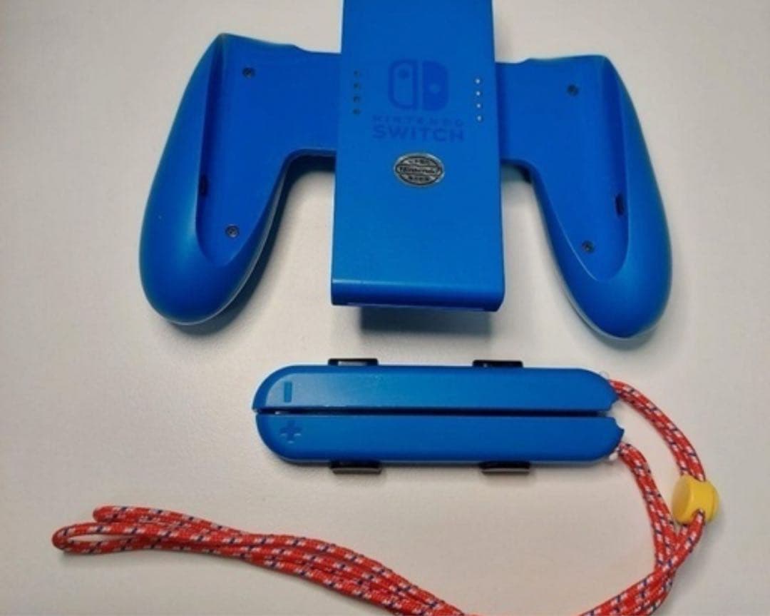 Nintendo Switch 本体 レッド ジョイコン付き　クリスマス