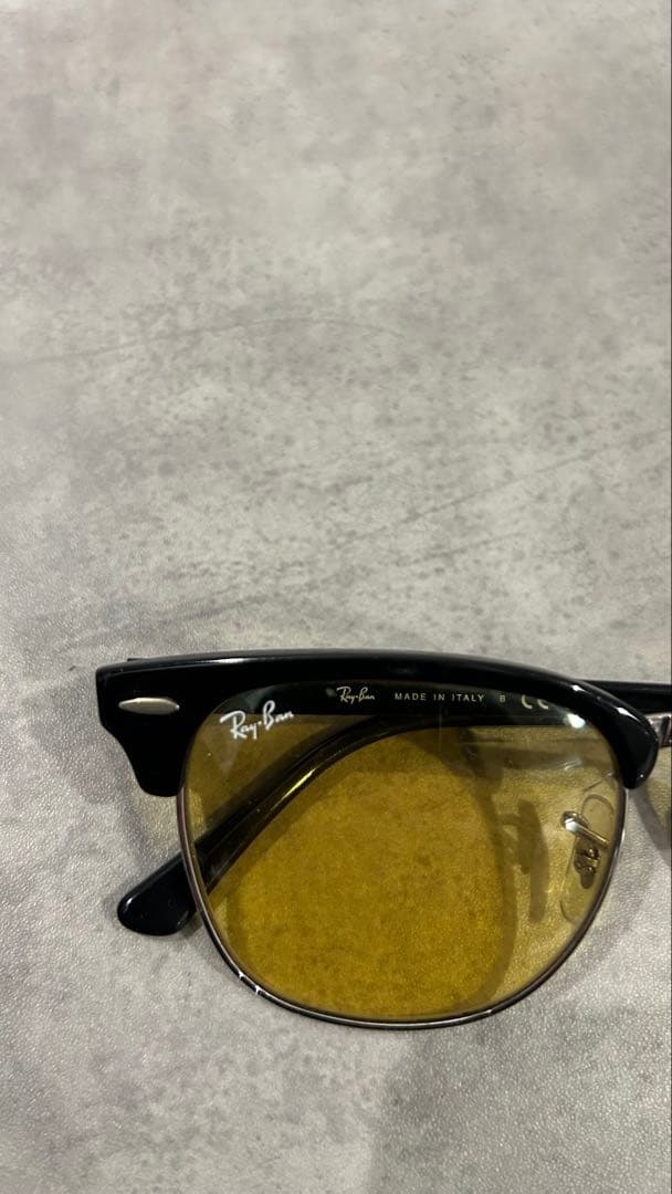 CLUBMASTER CLASSIC Ray-Ban サングラス　レンズイエロー
