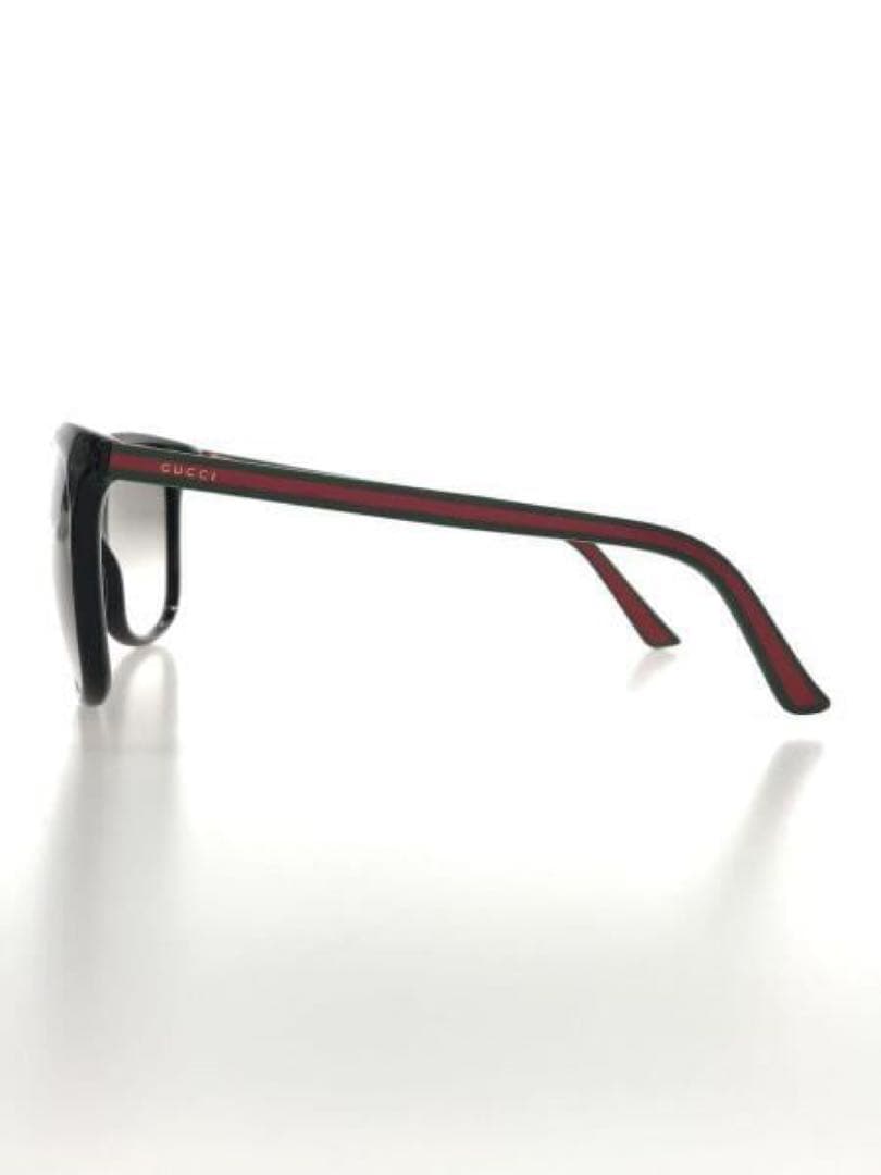 GUCCI サングラス　ケース付