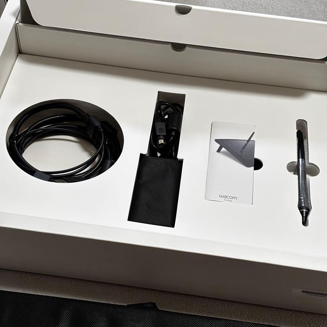 Wacom Cintiq 16 液晶ペンタブレット DTK1660K1D