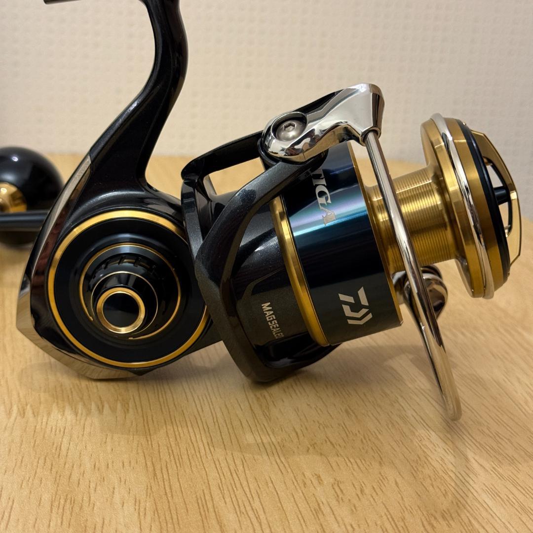 【未使用品】 ダイワ 20 ソルティガ 8000-P スピニングリ－ル