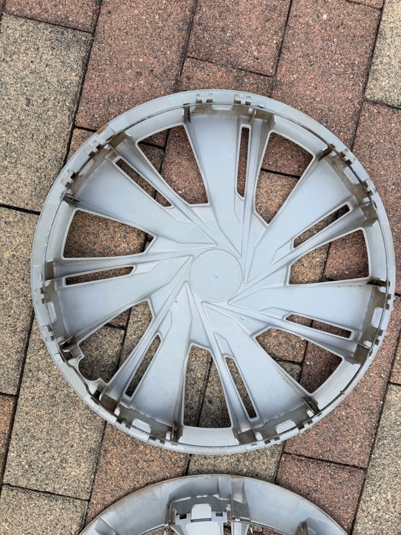 ミライース la350s 14インチホイールキャップ 中古 即購入可能