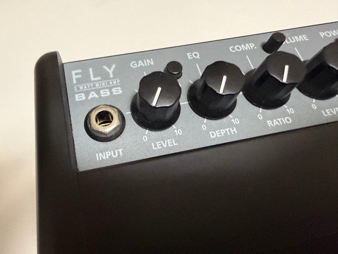 BLACKSTAR FLY3 BASS MINI AMP ベースアンプ