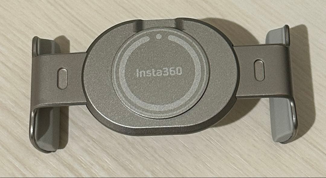 Insta360 Flow Pro AI搭載スマホジンバル