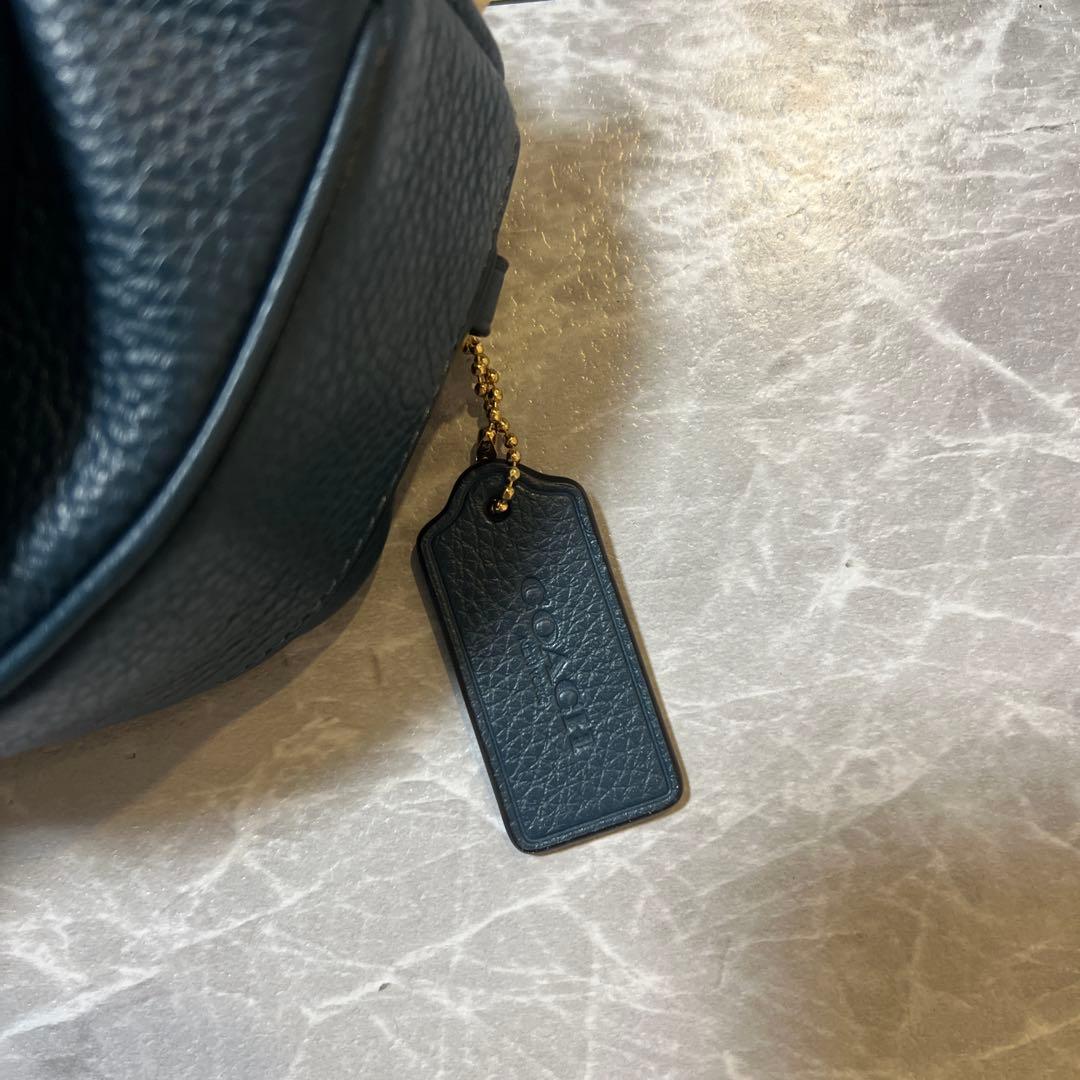 coach ボディバッグ
